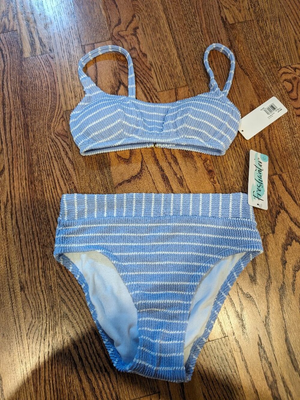 New! 2 pc swim suit (top/bottoms) sz XS